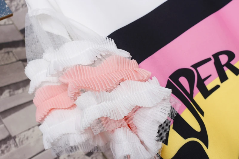 Новинки для женщин High Street граффити печати свободное платье с рукавами-лепестками