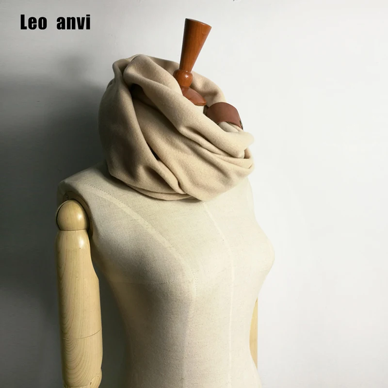

Leo anvi design chunky tube scarf with clasp leather cuff winter Warm high street fashion women men infinity scarf ring scarves