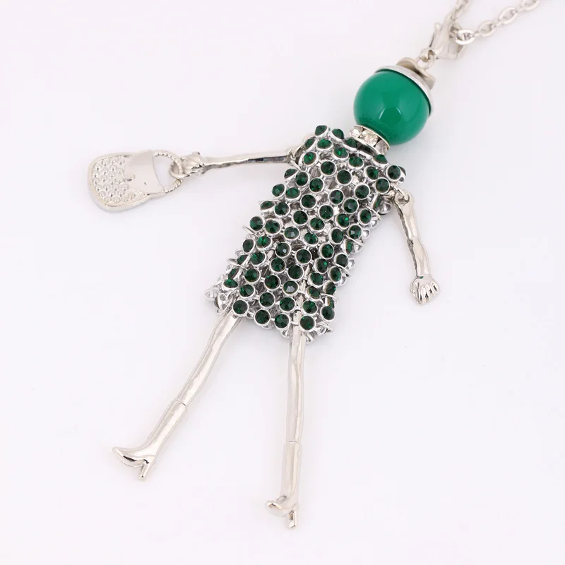 Ожерелье с подвеской в виде куклы зелеными кристаллами | Украшения и аксессуары