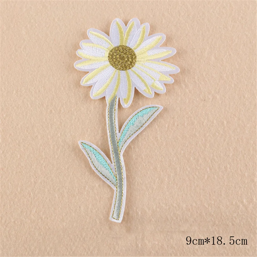 High Quality 1pc Flamingo Butterfly Flower Rose Embroidered Patches for Clothing Iron on Badge Clothes Sticker Stripes Applique | Дом и сад