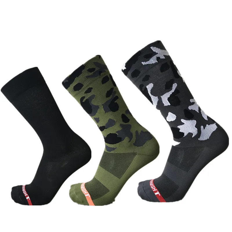 

Men Camouflage Mountain Cross Coun Sport Socks Bicycle Cycling Socks Running Outdoor Socks Compression socks Calcetines Ciclismo