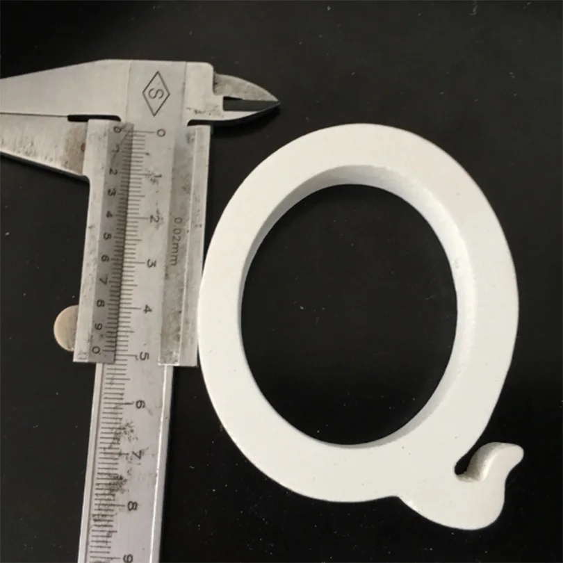 Q 1 шт. 8 см белые деревянные буквы Английский алфавит DIY персональное имя Дизайн Искусство ремесло Бытовая декоративная буква цифровой дисплей - Цвет: Q