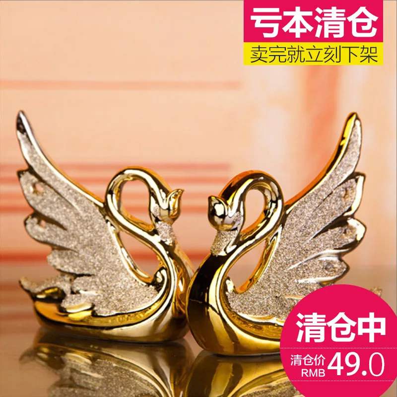 The two Home Furnishing Pui jewelry gold-plated Swan ceramic decoration room frosted wedding gift | Дом и сад