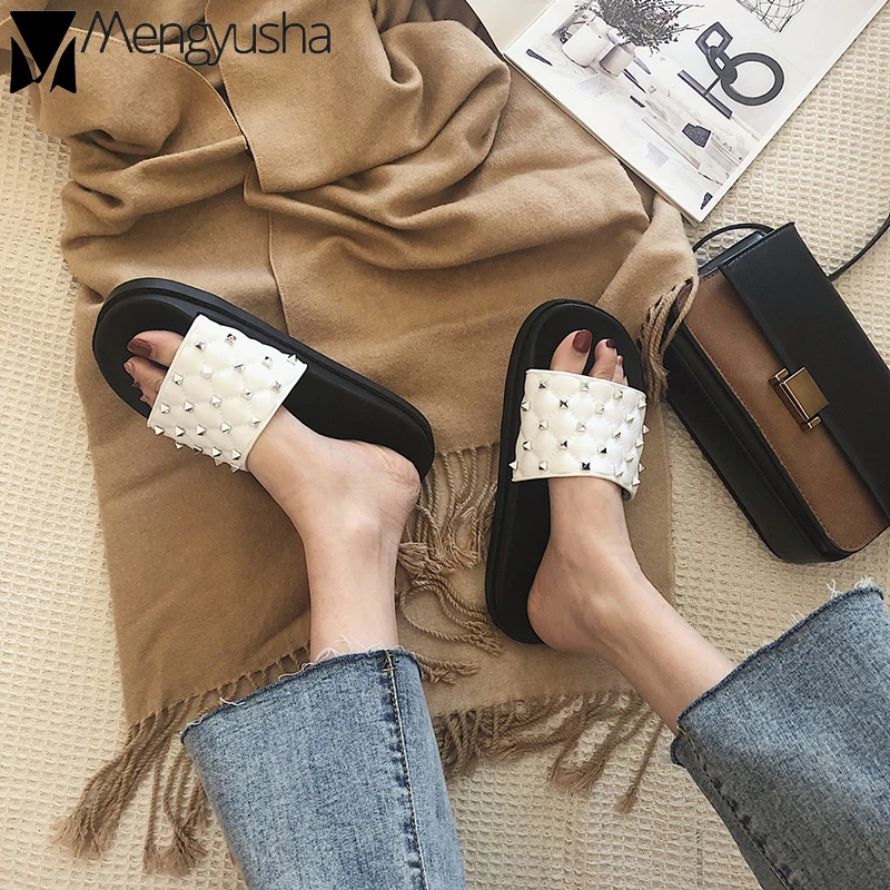 Летние шлепанцы с мягким дном pantufa femme flipflop сандалии на нескользящей платформе