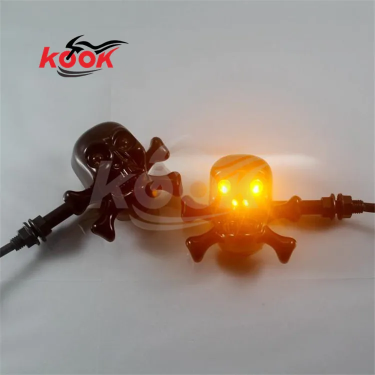 В наличии 2 цвета черная серебряная переводная картинка в виде черепа запчасти