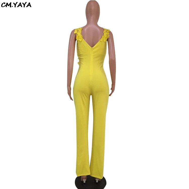 Женский комбинезон на бретельках кружевной прямого силуэта с v образным вырезом