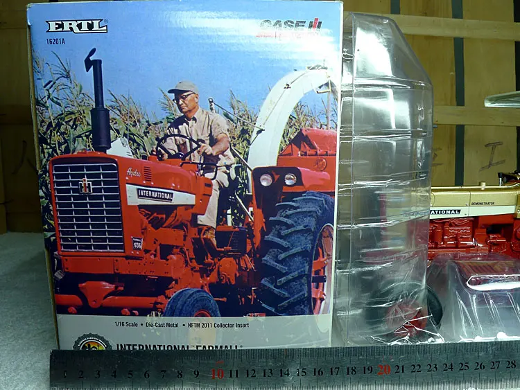 Case ih 656 трактор Case IWC золотой модель автомобиля американского бренда ERTL 1:16