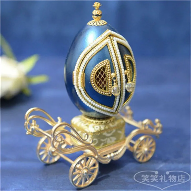 Музыкальная шкатулка с жемчугом белого цвета музыкальная в форме яичной