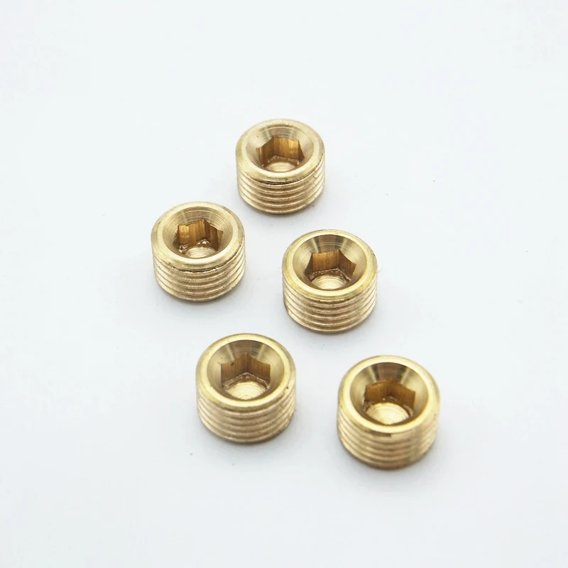 Штепсельная Вилка BSP 1/4 &quotс шестигранной головкой латунная Торцевая пробка
