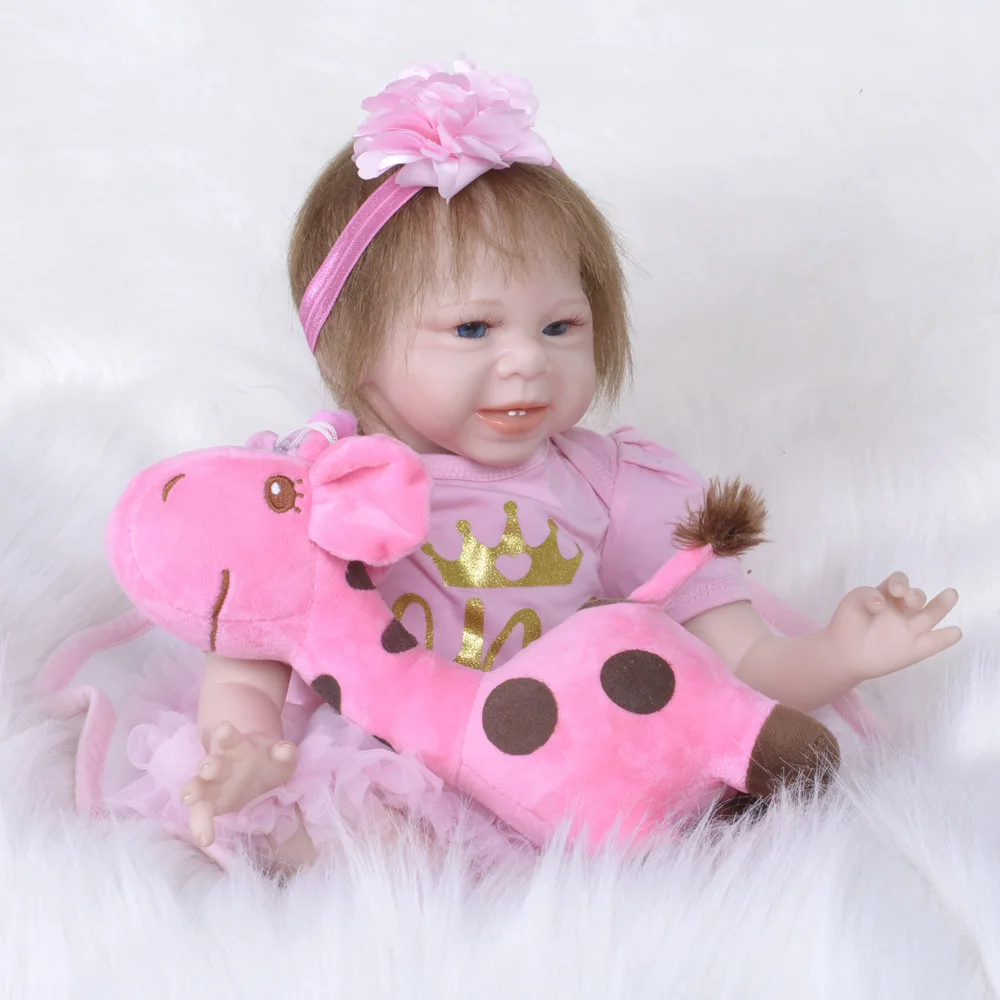 Тканевая силиконовая кукла Bebe Reborn 22 дюйма Реалистичная Коллекционная Кукла