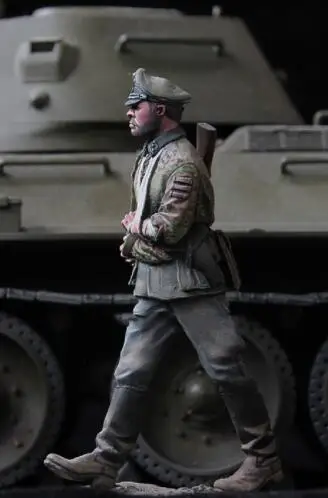 Работник по устранению фигуры из смолы в масштабе 1/35 | Игрушки и хобби