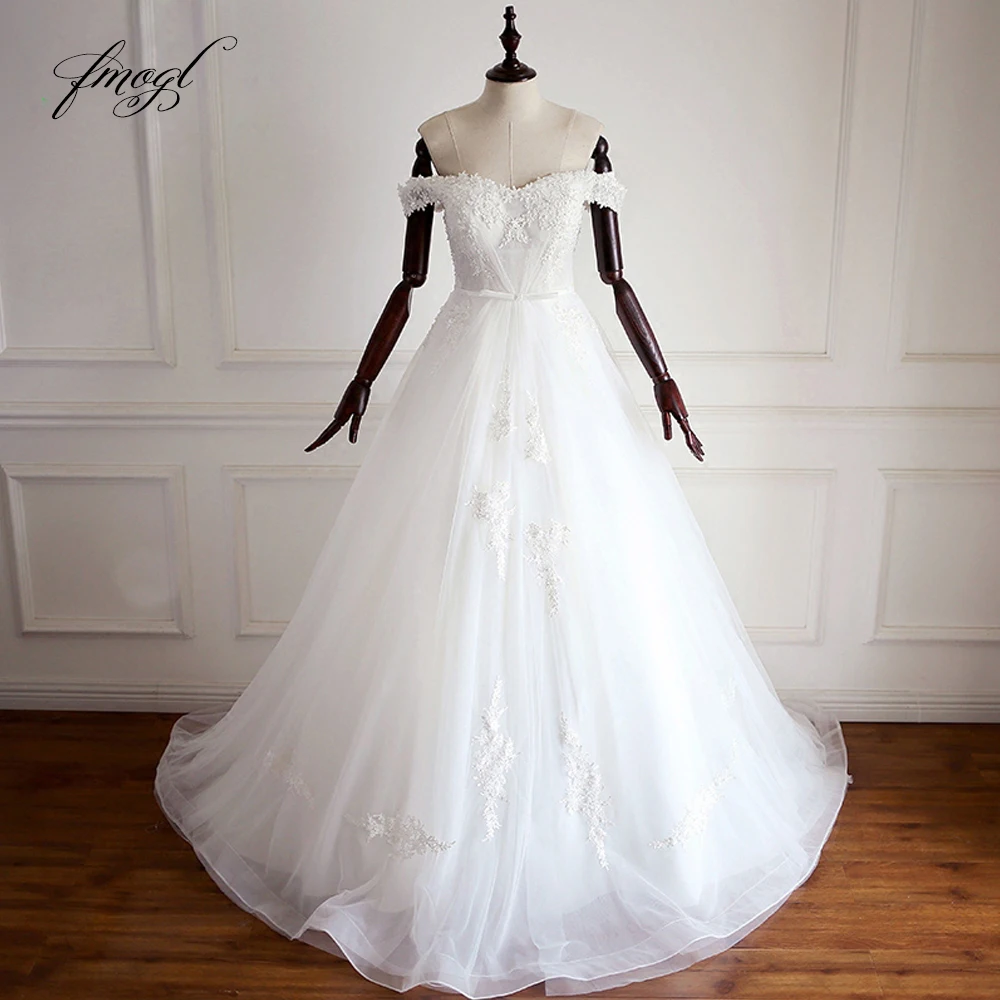 

Fmogl Vestido De Noiva Cap Sleeve A Line Wedding Dresses 2019 Boat Neck Appliques Beaded Pleat Tulle Bridal Gown Plus Size