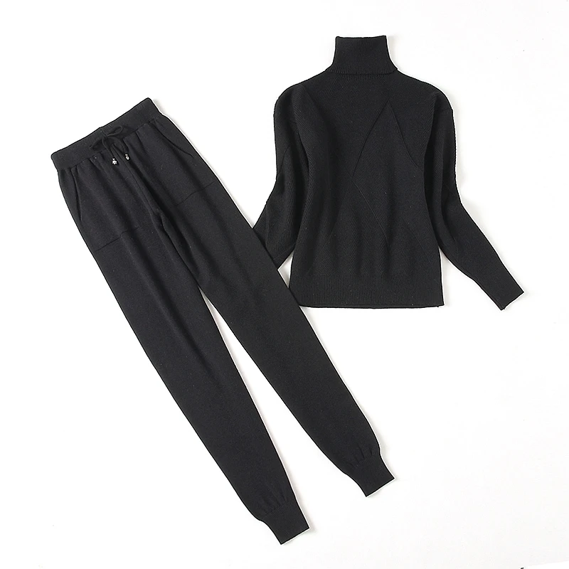 Женский трикотажный костюм ALPHALMODA Однотонный свитер с рисунком + брюки на весну