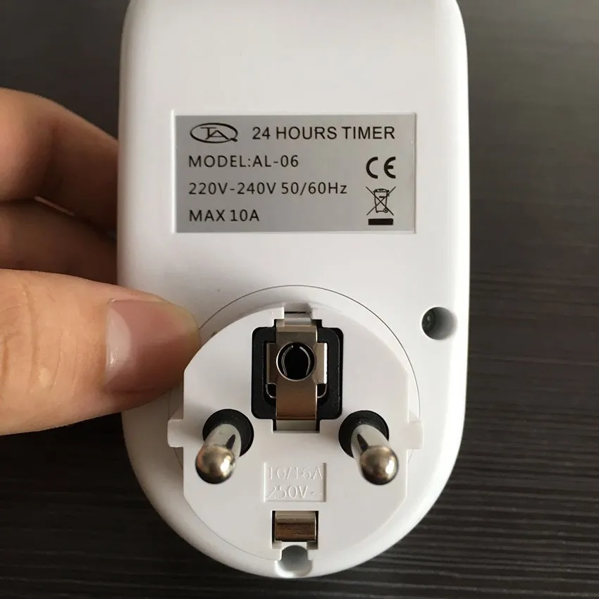 Высокое качество 24 часа таймер 220 V-240 V 50/60Hz 2000W цифровой выключатель с Таймером С UK socekt и штепсельная вилка британского стандарта