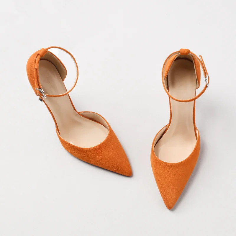 Женские элегантные туфли из флока с острым носком и ремешком пряжкой на высоком