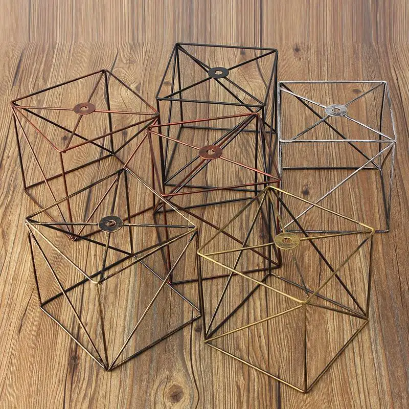 Винтажный подвесной светильник с абажуром потолочный в стиле ретро лампочка