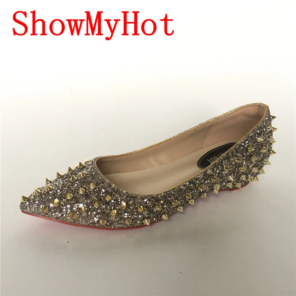 ShowMyHot/Новые весенние балетки с заклепками в стиле панк; женская обувь высокого качества с острым носком и заклепками; Лоферы без застежки; женская обувь с заклепками и шипами