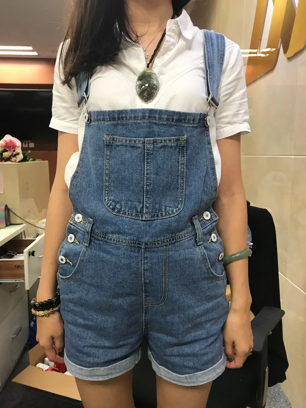 

plus size 4XL 2020 loose summer women's denim bib pants casual short pants women jean strap