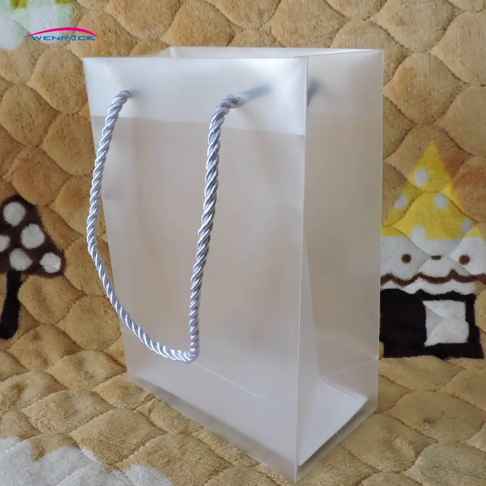 custom printed shopping frosted pp gift bag/plastic packaging pvc bag for garment/printed LOGO promotion bag/23x23x10cm | Дом и сад