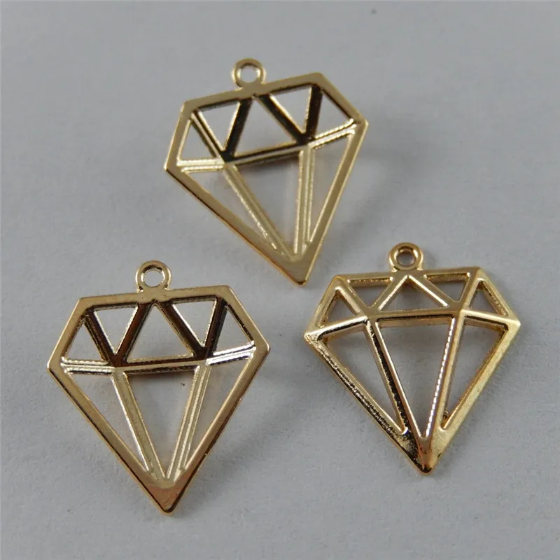 40 шт. классический треугольник под старину Полые ювелирные изделия делая