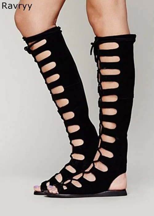 spesifikasi Musim Panas Wanita Sandal Coklat Suede Kulit Panjang Sandal Sepatu Bot Panas Dijual Renda Up Cut Out Desain Tumit Datar Perempuan Pesta Sepatu