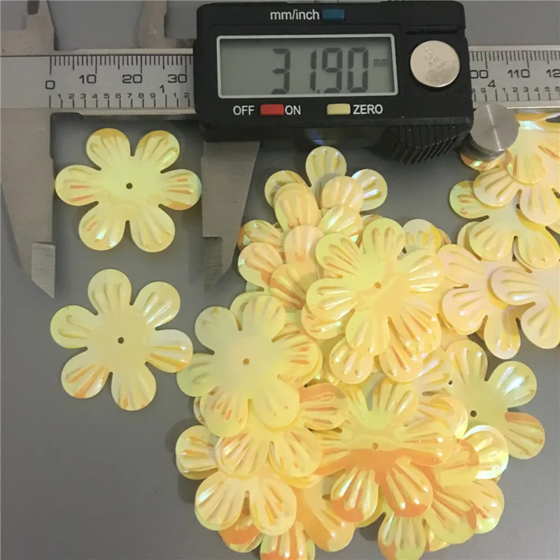 300 шт./лот 32 мм Желтый AB блёстки цветы центр отверстия DIY Швейные материалы ремесло