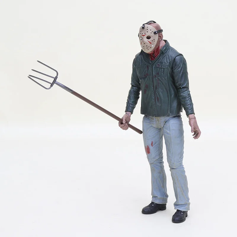 Экшн фигурка NECA Пятница 13 е Памела вурхисс финальная глава с маской пила топор
