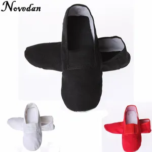 Новинка 2017, черные, белые, красные холщовые кроссовки с мягкой подошвой для тренажерного зала, балетная обувь для танцев, обувь для йоги и фитнеса, Тапочки