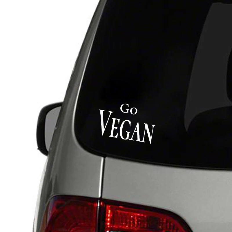 QYPF 13.5CM*8.3CM Go Vegan Fashion Retro-reflective Vinyl Decoration Car Window Sticker Decal C15-2537 | Автомобили и мотоциклы