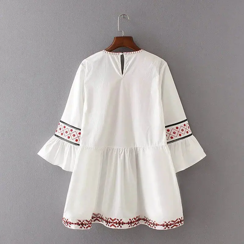 Мини-платье с V-образным вырезом и большими рукавами-фонариками | Женская одежда