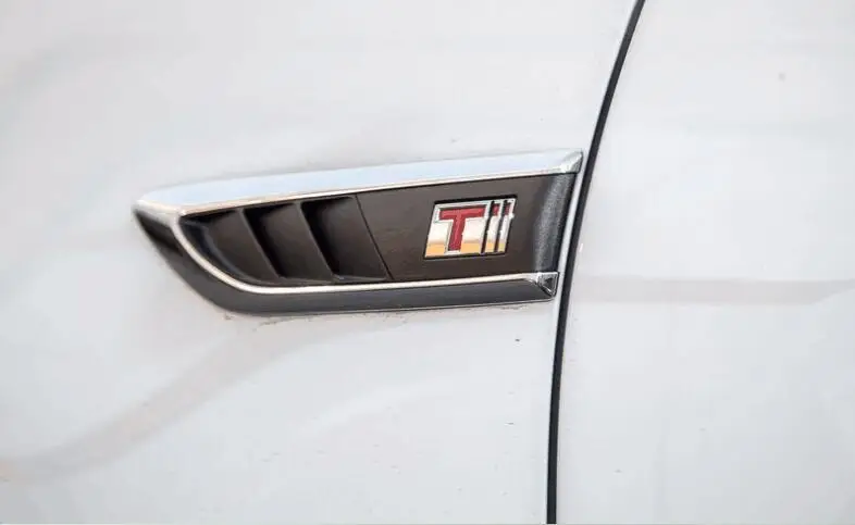 

New Car Shark Gills Outlet Stickers Simulation Air Outlet Side Hood Car Styling Modification Vent Fender Air Net Door Decals