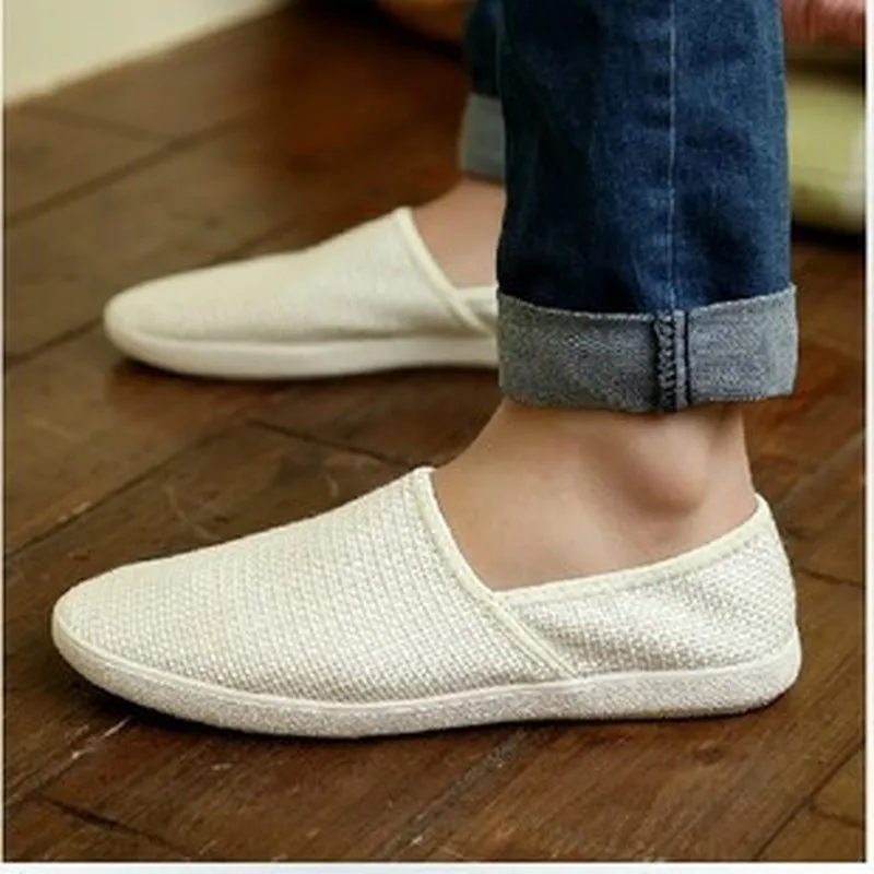

Men Casual Shoes Summer Breathable Male Fashion Weaving Soft Shoes Slip on Mesh Man Flat Casual Sneakers