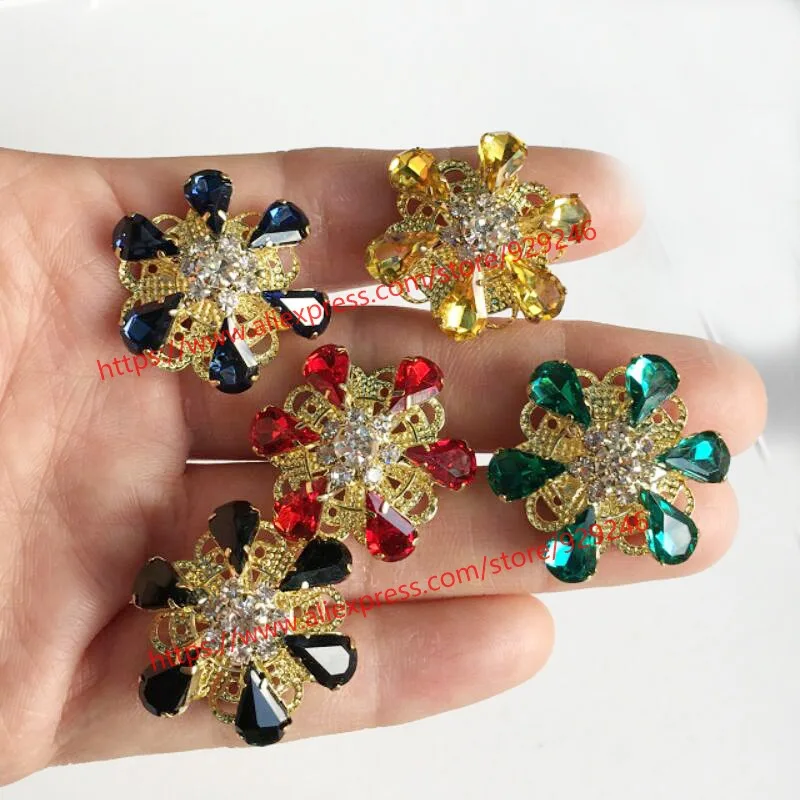 wholesale 20pcs/lot 28mm gold crystal button flower rhinestone decorative button red dark blue yellow peacock green stone button