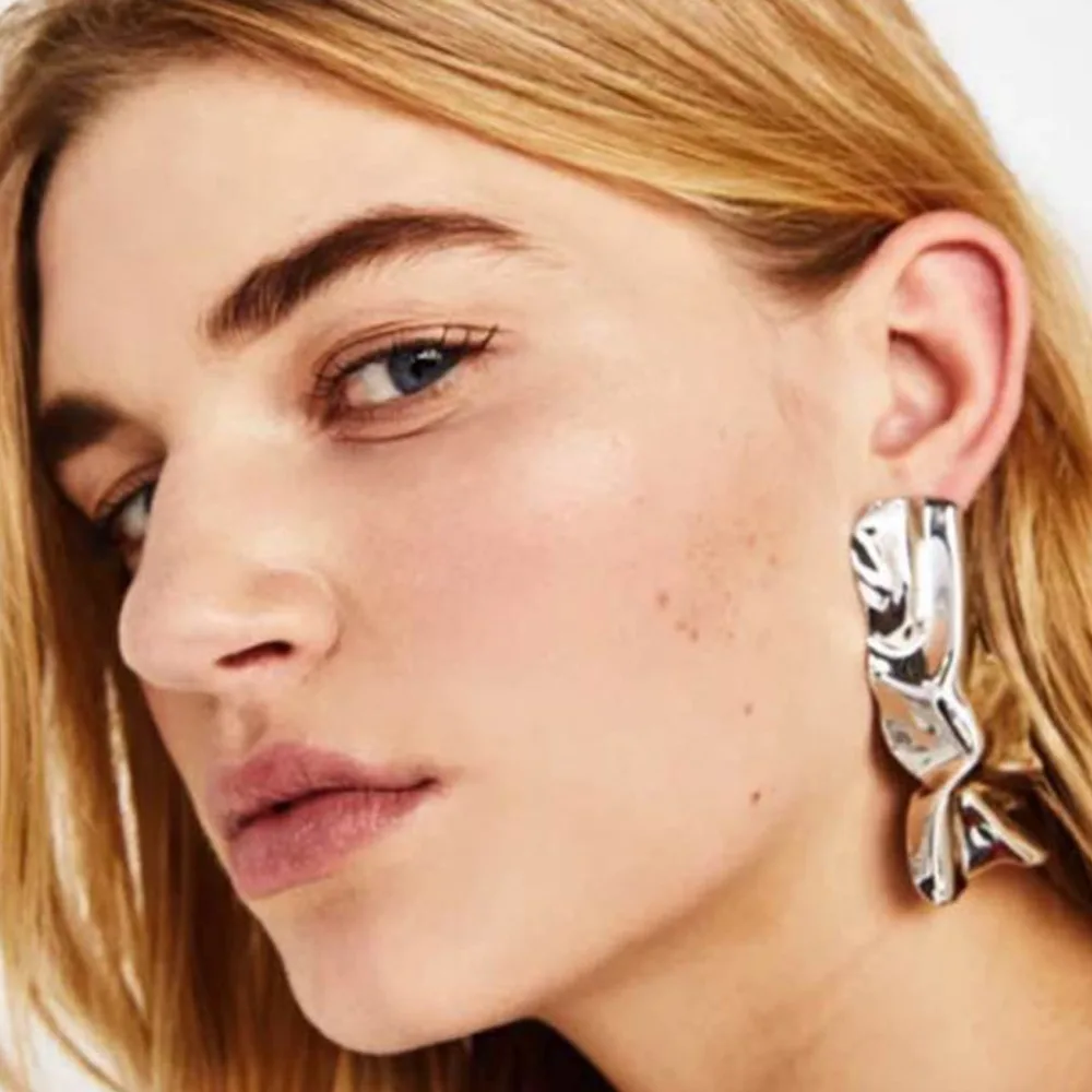 Новый преувеличены большой металлический себе серьги модные женские туфли Jewelry