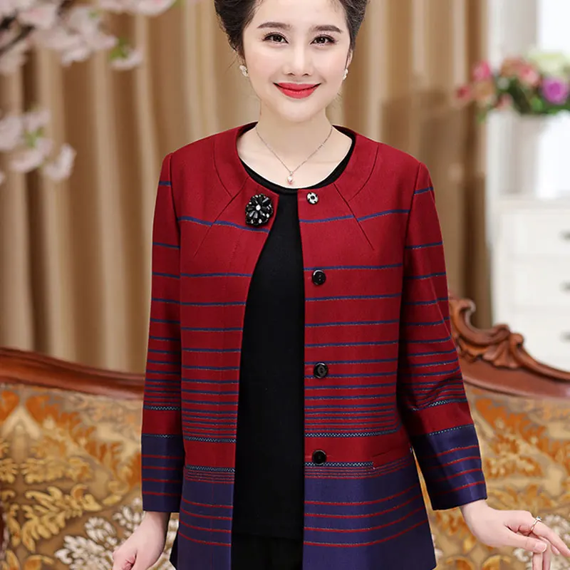 2017 Real New Middle Aged Mother Installed Jacket Loose Fat Mom Feminine Coat Leisure Large Size Female Autumn Clothing Ls166 | Женская