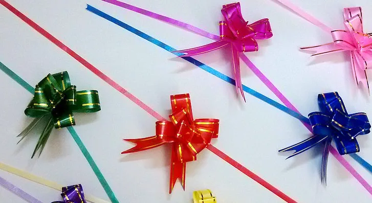 Праздничные принадлежности размер среднего размера 15*260 мм тянущиеся банты