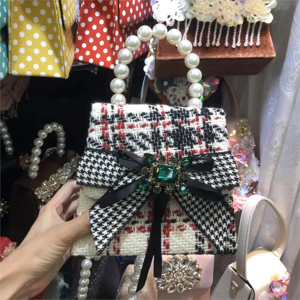 mix white bow Женская Стеганая Сумочка, винтажная, с жемчужной ручкой, с клапаном, вечерняя сумка, шерсть, мех ламд, женские сумки на плечо, повседневная женская сумка через плечо - Цвет: mix white bow