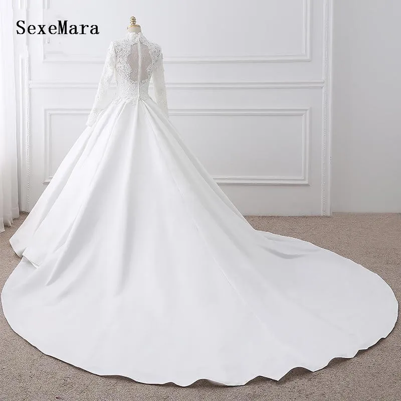 

White Lace Wedding Dresses High Neck Long Sleeve With Appliques Beaded Illusion Back With Zipper Bridal Wedding Gowns