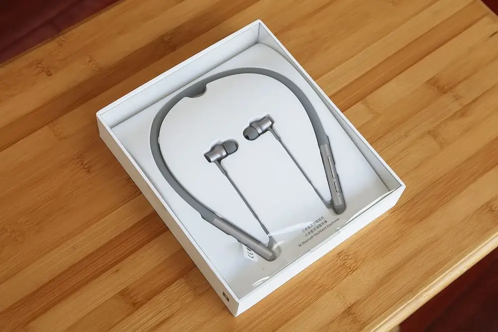 Новейшая Bluetooth гарнитура Xiaomi с шейным ободом спортивные оригинальные