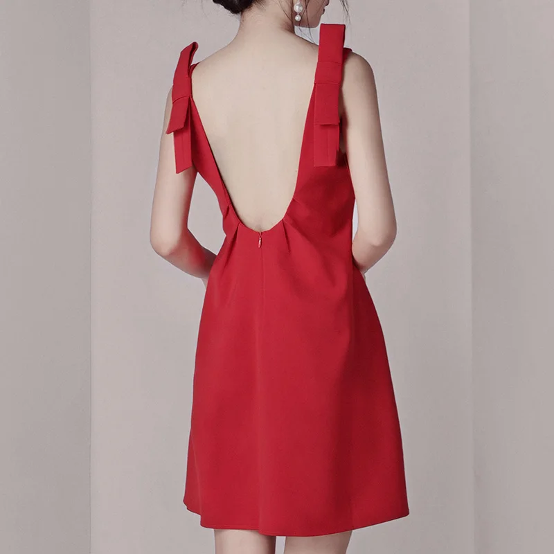 Женское платье с открытой спиной Max Spri однотонное красное мини драпировкой на