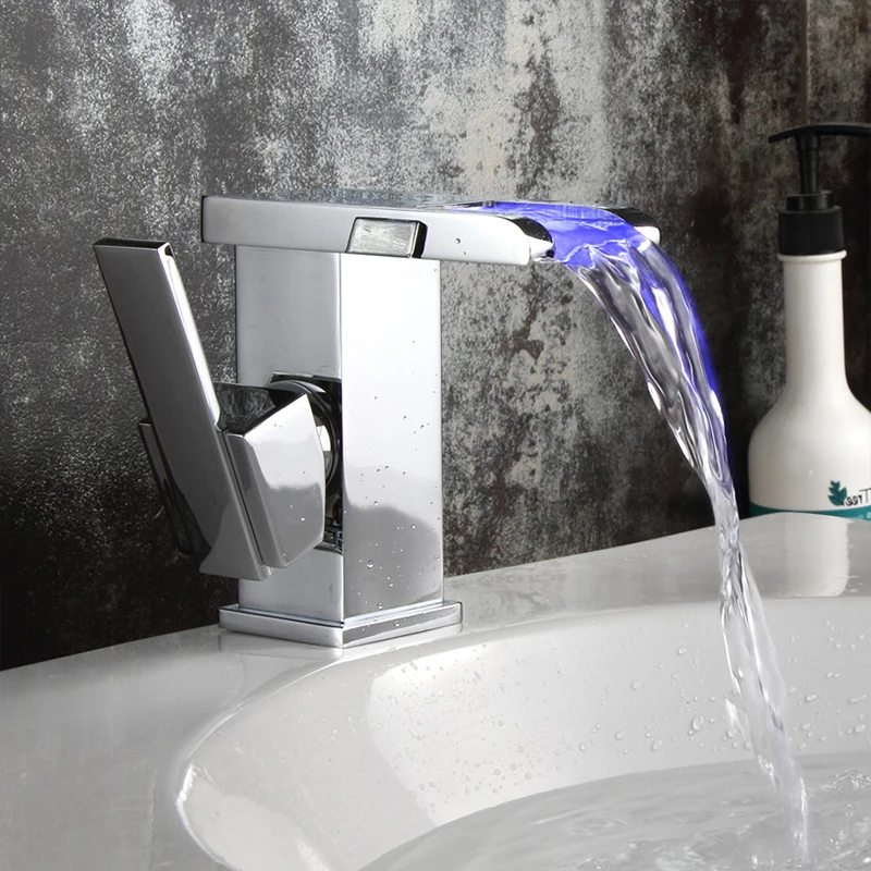 Современные Водопад светодиодный кран для раковины Ванная комната квадратный