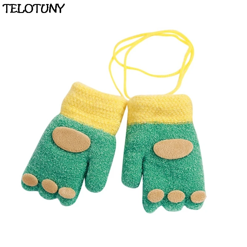 Детские теплые рукавицы TELOTUNY зимние перчатки с мультяшным принтом
