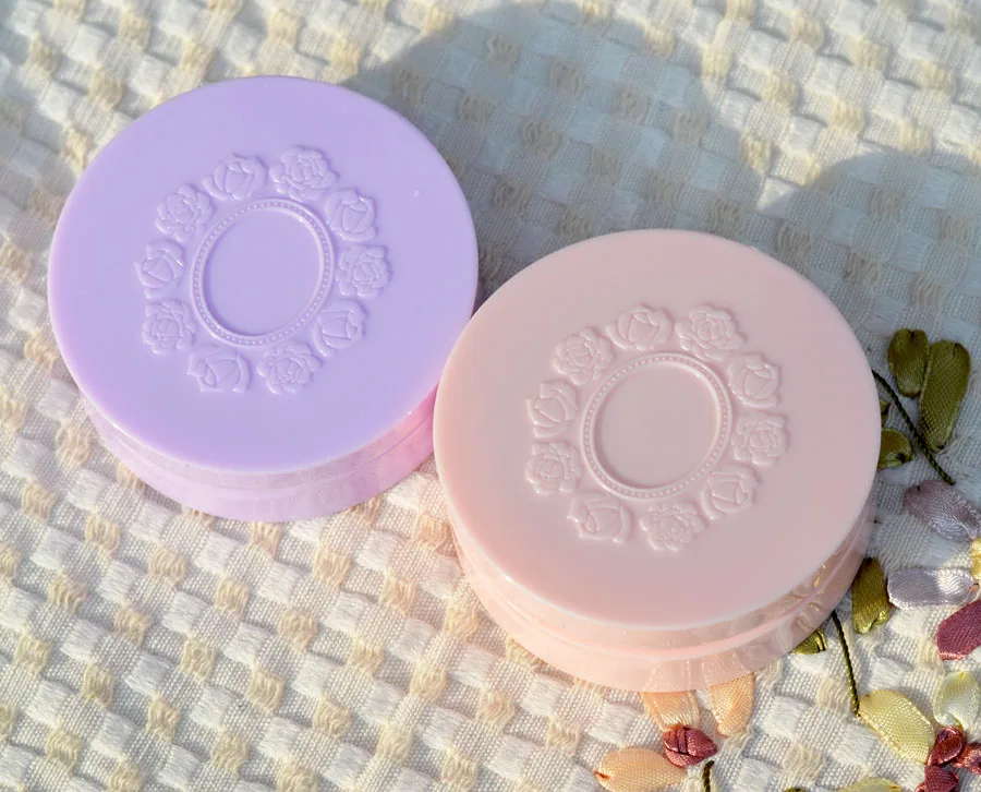 Пустая банка для пудры с ситечком компактный косметический пластиковый