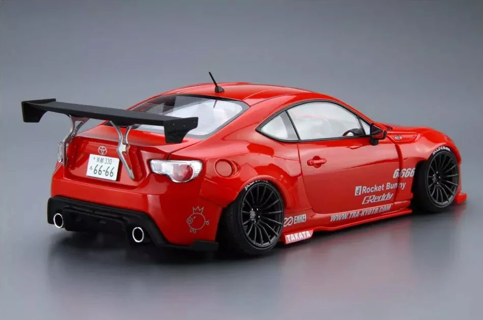 1/24 модель автомобиля Toyota 86 ракета кролик ENKI C 05093