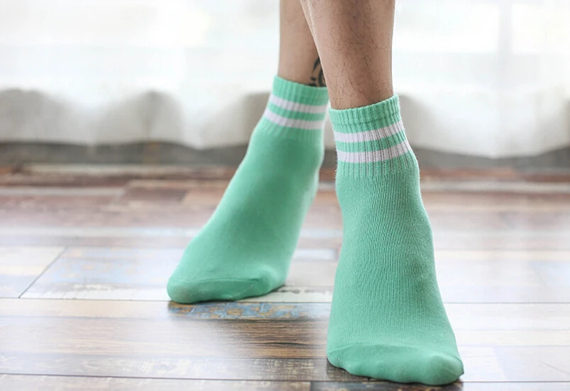 Лидер продаж белые носки в полоску из Хлопка Пар счастливые стиле Харадзюку