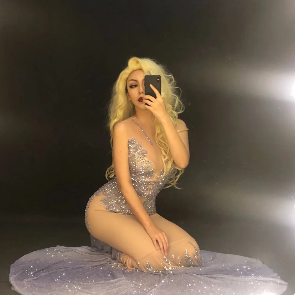 Новинка сексуальное блестящее платье стразы со шлейфом вечернее для