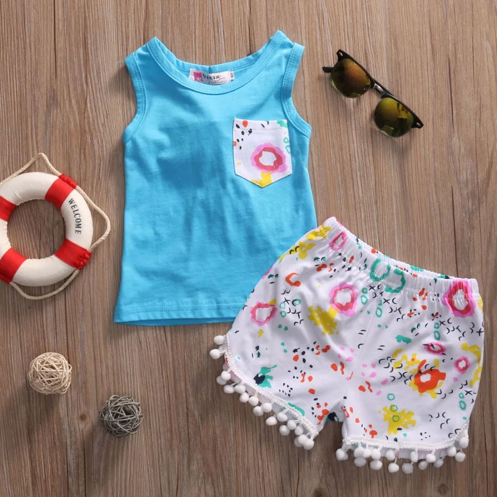 Комплект одежды для маленьких девочек майка без рукавов + шорты с кисточками