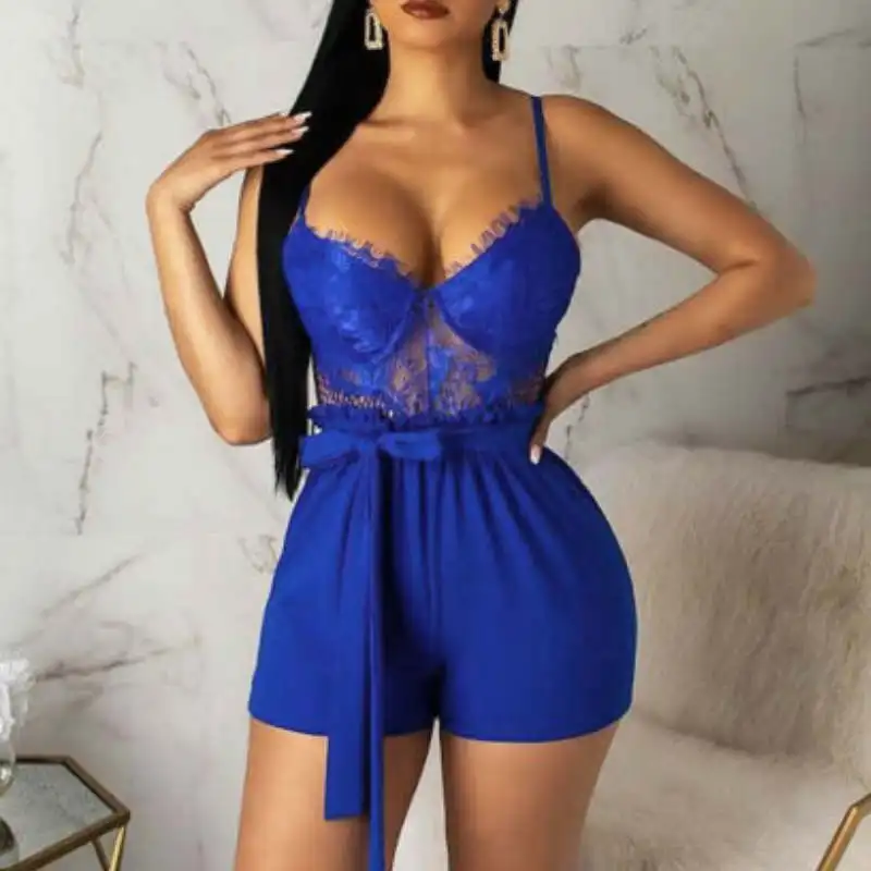 Женский комбинезон с высокой талией черный однотонный на бретельках без рукавов