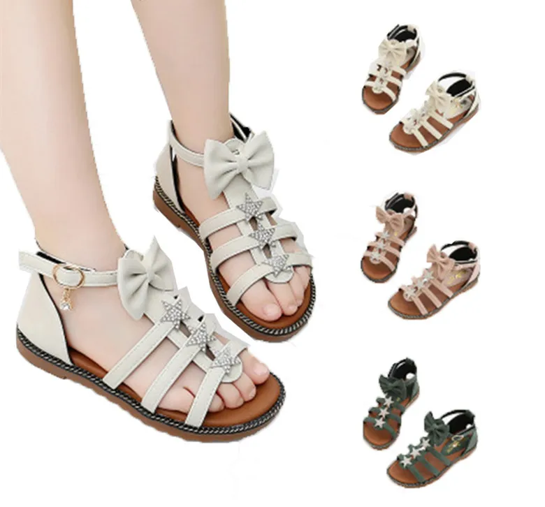 2018 Детские римские сандалии со стразами и звездами Обувь для девочек Летние