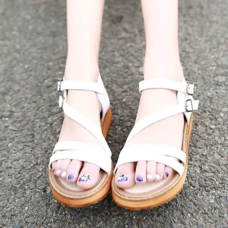 Женские сандалии на толстой подошве римские большого размера толстом каблуке с